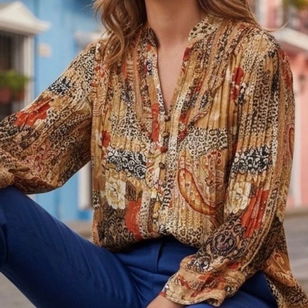 Coldwater Creek Womens M Mixed Print Leopard Paisley Floral Pleated Blouse Boho